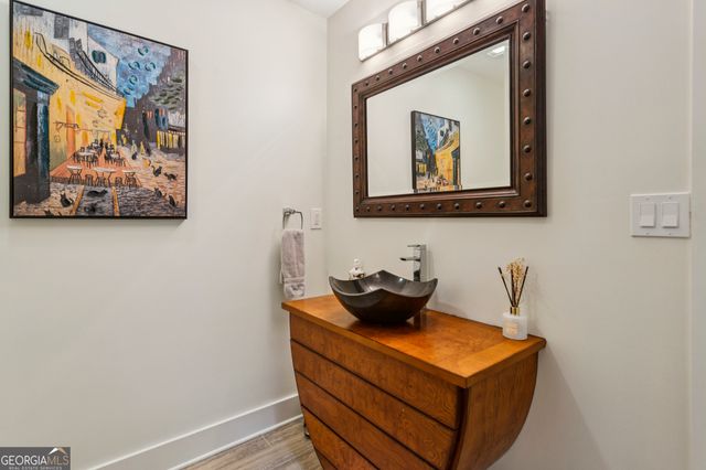 3805 Ivy Lane NE, Atlanta, GA 30342