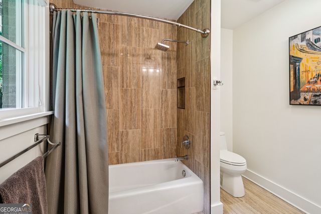 3805 Ivy Lane NE, Atlanta, GA 30342