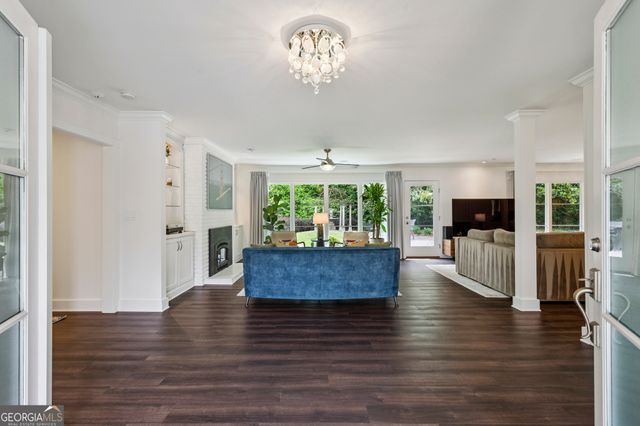 3805 Ivy Lane NE, Atlanta, GA 30342