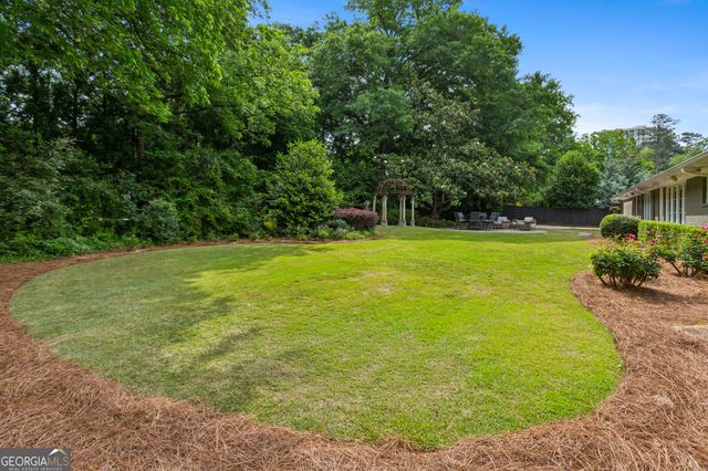3805 Ivy Lane NE, Atlanta, GA 30342