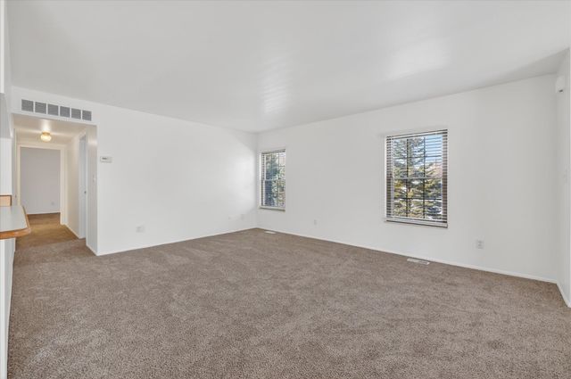 35132 N Bay Circle 16, Harrison Twp, MI 48045