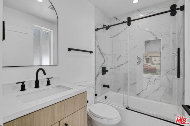 10828 Hesby Street, North Hollywood (los Angeles), CA 91601