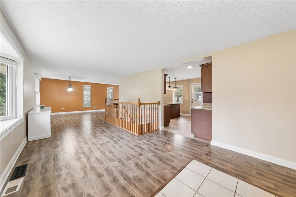 418 S Fairfield Avenue, Lombard, IL 60148 — photo 3