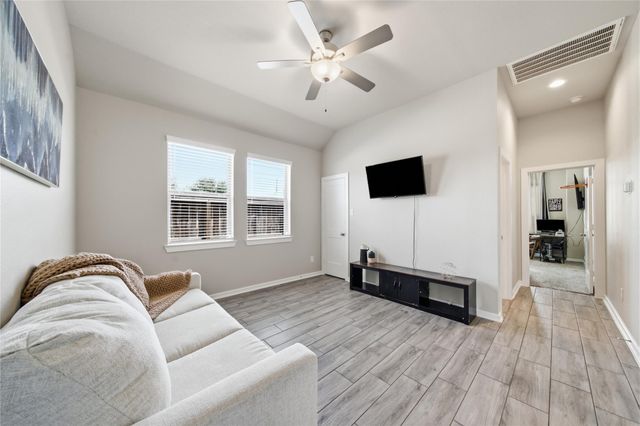 30302 Iris Circle Court, Brookshire, TX 77423