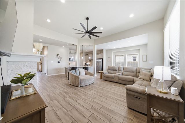 30302 Iris Circle Court, Brookshire, TX 77423