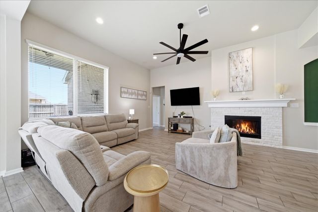 30302 Iris Circle Court, Brookshire, TX 77423