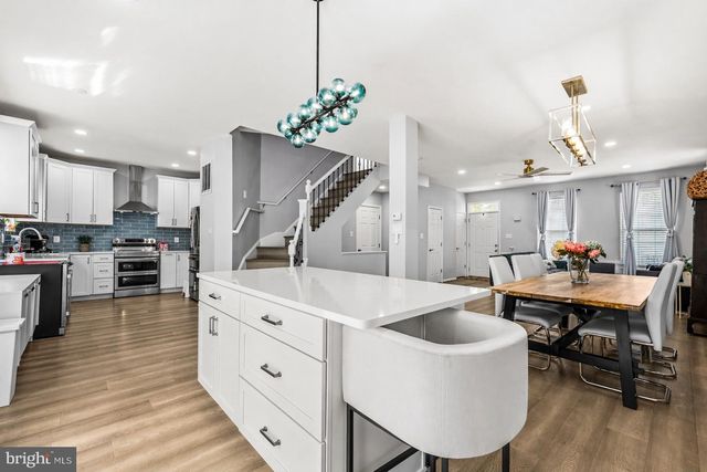 6025 MCALESTER WAY, Centreville, VA 20121