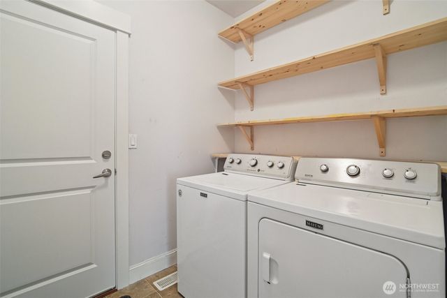 13916 SE 86th Street, Newcastle, WA 98059