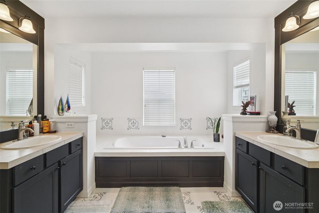 13916 SE 86th Street, Newcastle, WA 98059