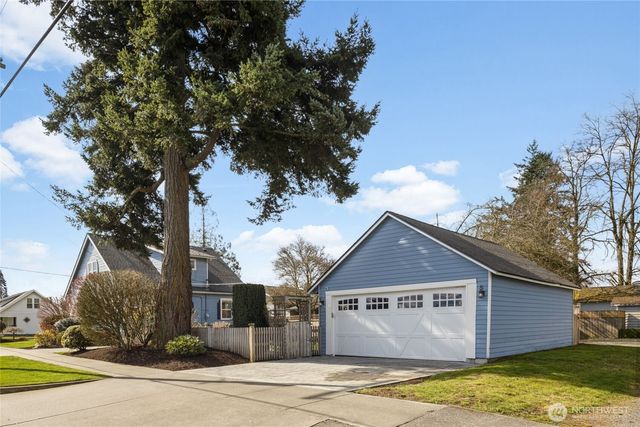 802 Edson Street, Lynden, WA 98264
