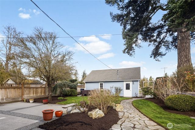 802 Edson Street, Lynden, WA 98264