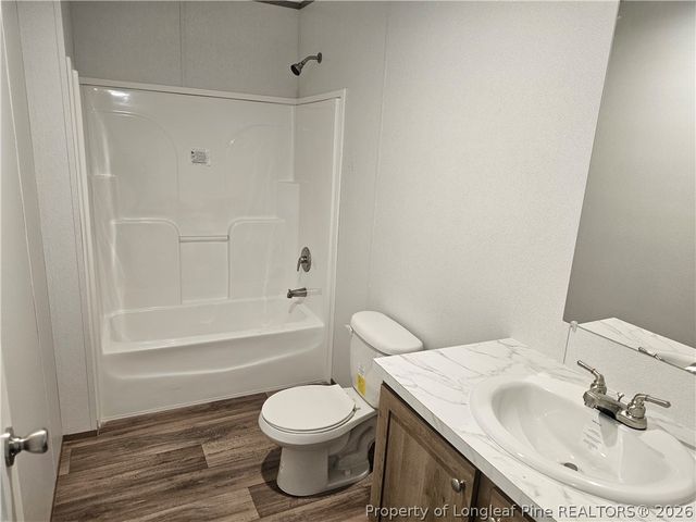 1875 NC-904, Fairmont, NC 28340