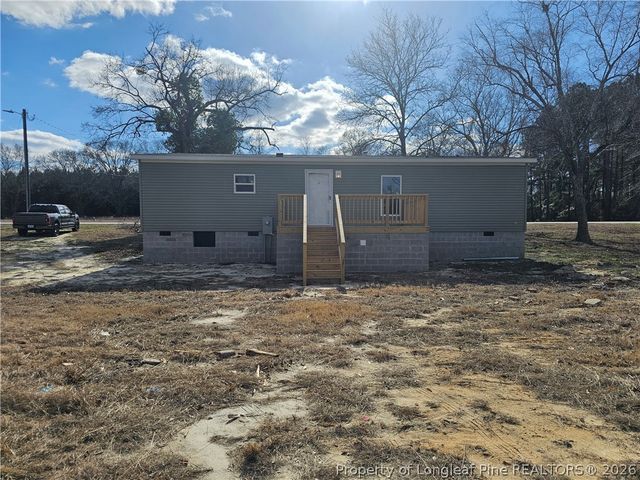 1875 NC-904, Fairmont, NC 28340