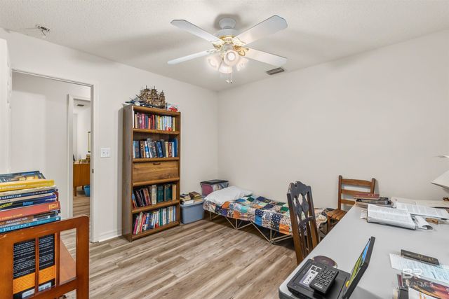 35893 Pine Road, Stapleton, AL 36578
