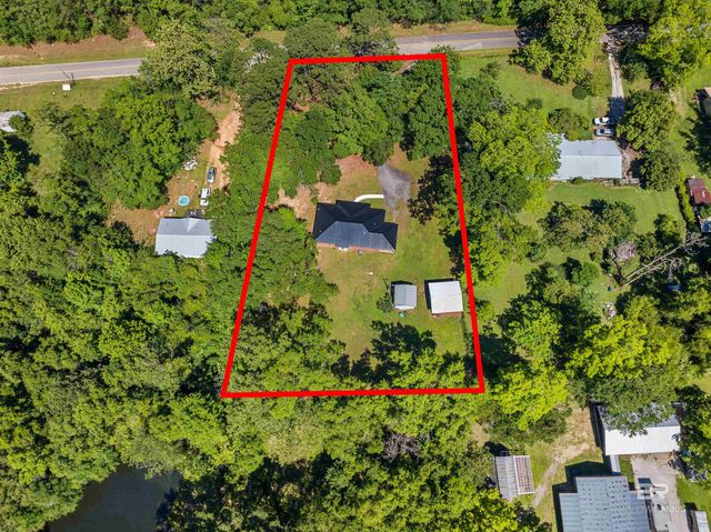 35893 Pine Road, Stapleton, AL 36578