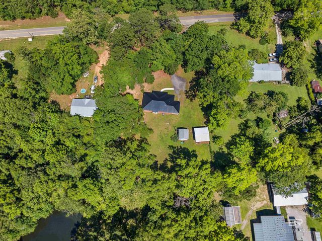 35893 Pine Road, Stapleton, AL 36578
