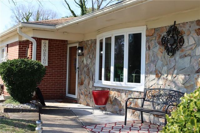 3200 Bruno DR, Chesapeake, VA 23323