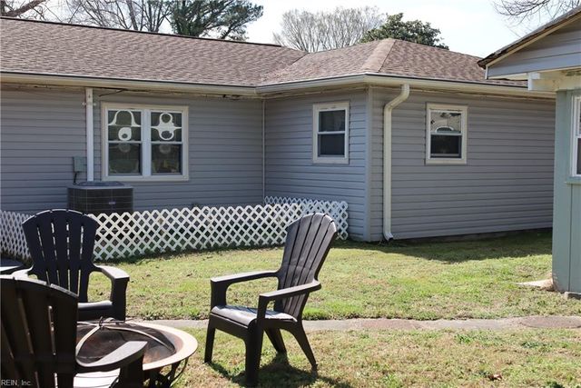 3200 Bruno DR, Chesapeake, VA 23323