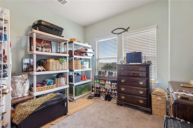 1009 Cadence DR, Pflugerville, TX 78660