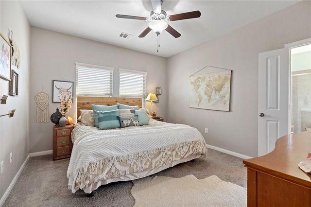 1009 Cadence DR, Pflugerville, TX 78660