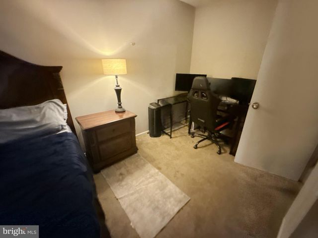 197 S HILL DR, Westampton, NJ 08060