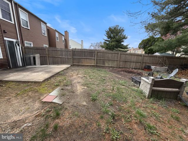 197 S HILL DR, Westampton, NJ 08060