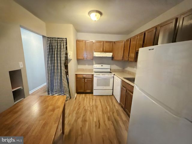 197 S HILL DR, Westampton, NJ 08060