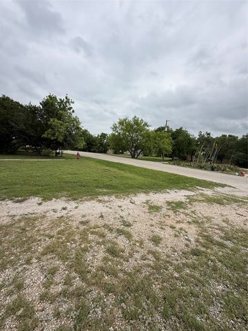 912 Mojave Trail, Granbury, TX 76048