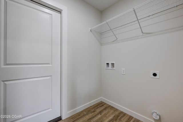 1732 Robertson Avenue, Carthage, MO 64836