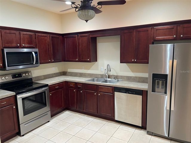 9035 VISTA VERDE DRIVE, Palmetto, FL 34221