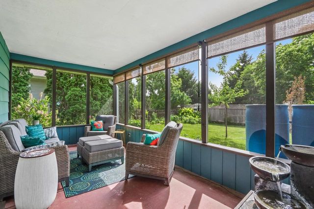 2507 Woodside Drive, Cross Plains, WI 53528