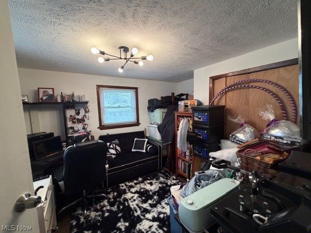 1464 E 250th Street E, Euclid, OH 44117