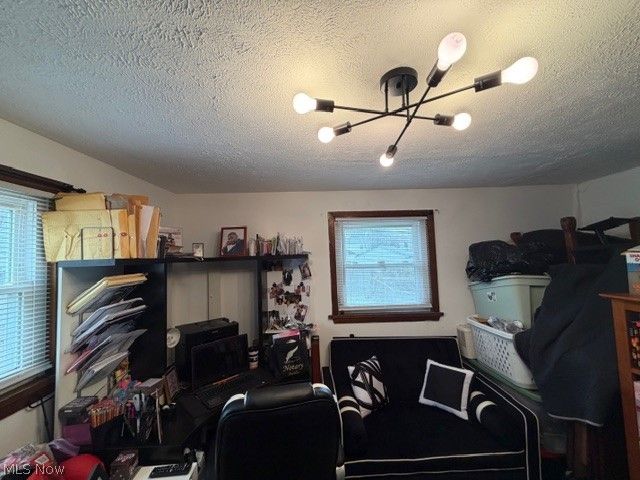 1464 E 250th Street E, Euclid, OH 44117