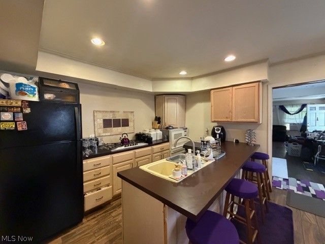 1464 E 250th Street E, Euclid, OH 44117