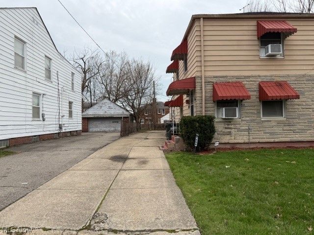 1464 E 250th Street E, Euclid, OH 44117