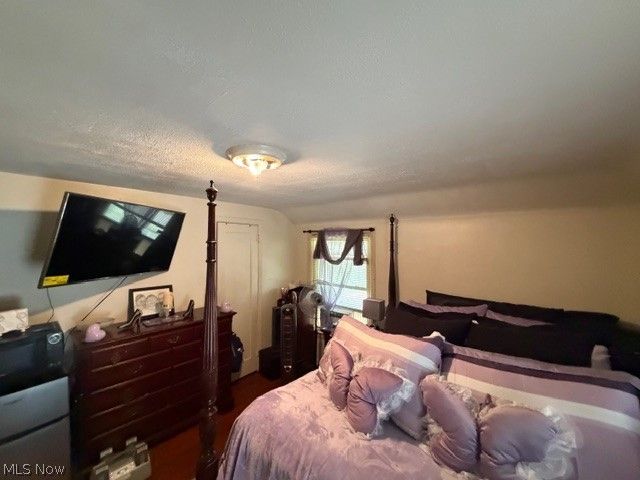 1464 E 250th Street E, Euclid, OH 44117