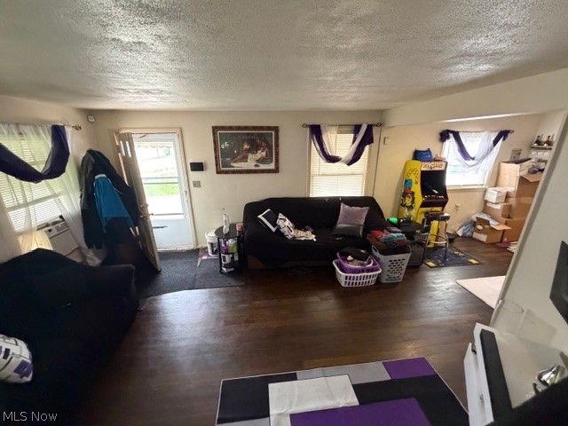 1464 E 250th Street E, Euclid, OH 44117