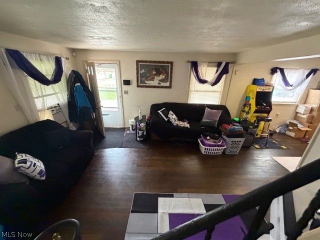 1464 E 250th Street E, Euclid, OH 44117