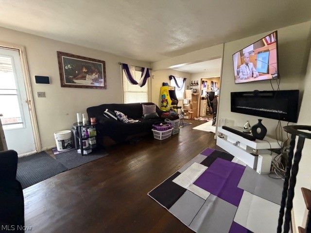 1464 E 250th Street E, Euclid, OH 44117