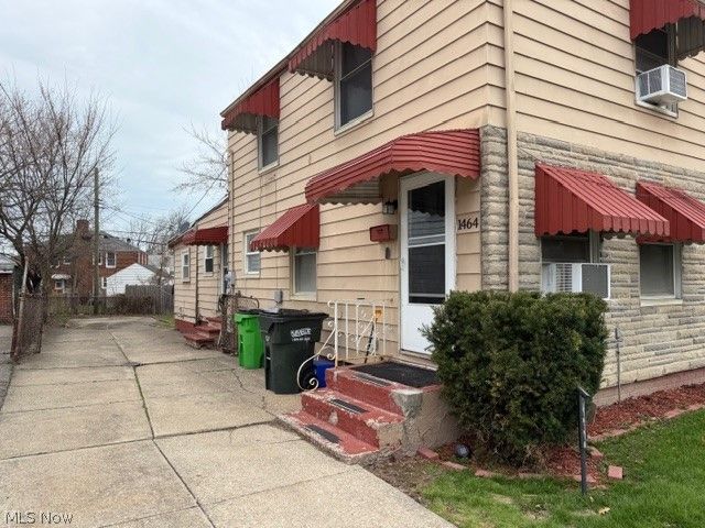 1464 E 250th Street E, Euclid, OH 44117