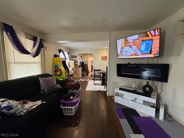 1464 E 250th Street E, Euclid, OH 44117