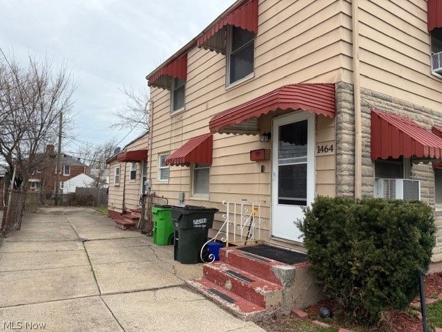 1464 E 250th Street E, Euclid, OH 44117