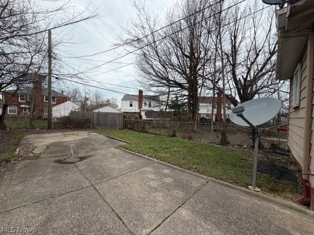 1464 E 250th Street E, Euclid, OH 44117