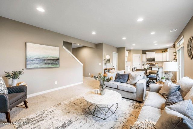 13505 N GRAND TARGHEE STREET, Hayden, ID 83835