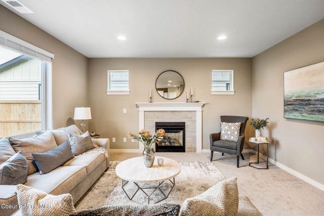 13505 N GRAND TARGHEE STREET, Hayden, ID 83835