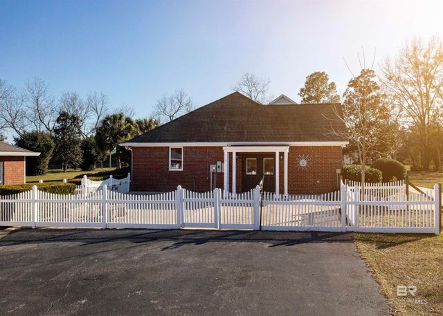 25856 County Road 55, Loxley, AL 36551