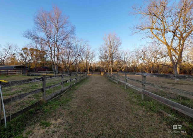 25856 County Road 55, Loxley, AL 36551