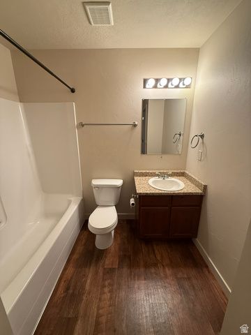 748 E 125 N, Vineyard, UT 84059