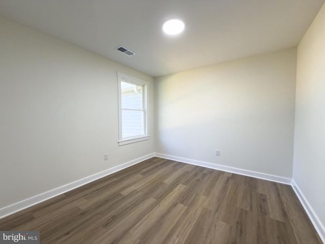 656 STUART CT, Herndon, VA 20170