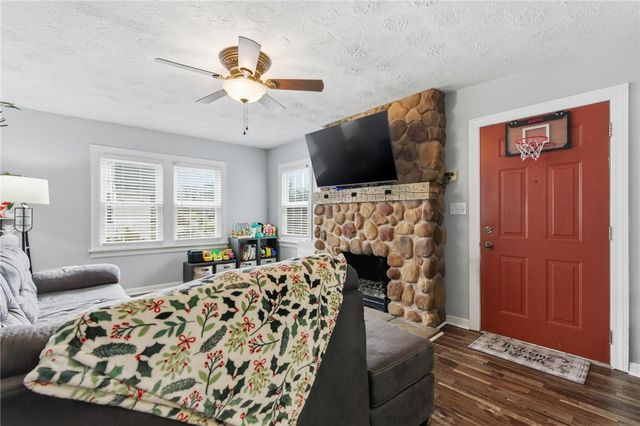 1477 S Central Drive, Beavercreek, OH 45432